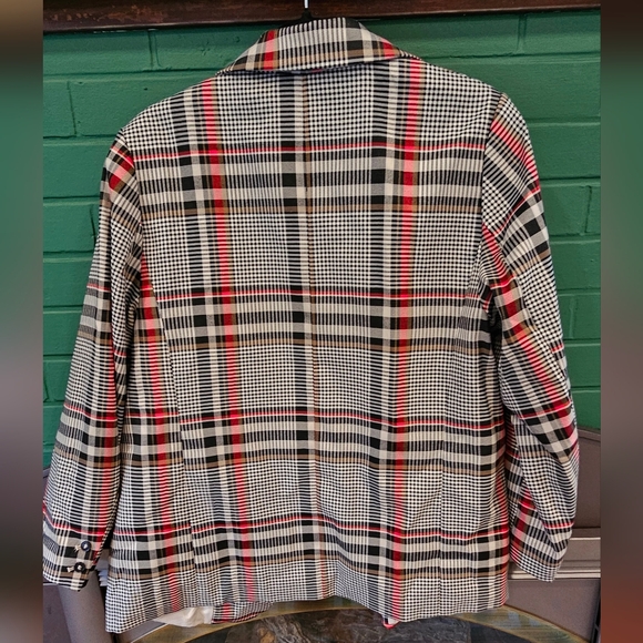 NWOT Oversized Plaid Blazer with Red Accents - Picture 2 of 3